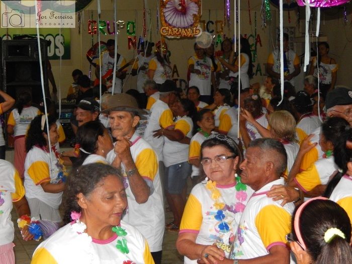 Tradicional carnaval com os Idosos do Grupo Na Flor da Idade - Imagem 38