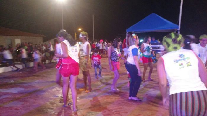 CRAS realiza Baile de Carnaval para idosos, jovens e crianças - Imagem 96
