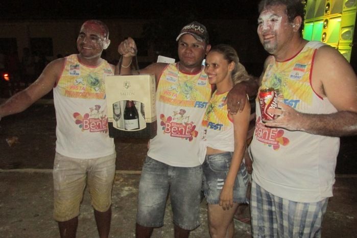 Bloco do Bené cada vez mais organizado no carnaval de Agricolândia - Imagem 15