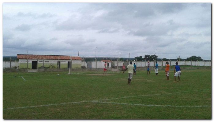 Pacientes do CAPS e funcionários participam de Partida de Futebol - Imagem 8