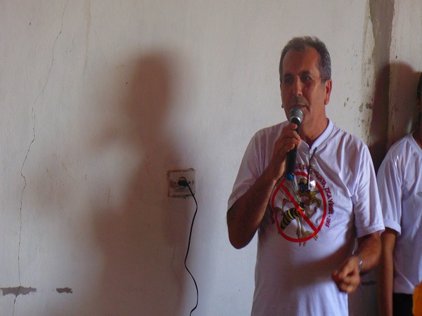 Mais de trezentas pessoas participam de mutirão em combate ao Aedes - Imagem 43