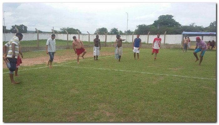 Pacientes do CAPS e funcionários participam de Partida de Futebol - Imagem 4
