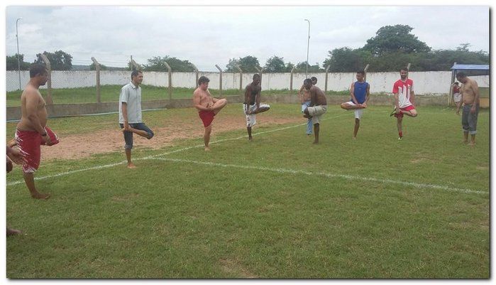 Pacientes do CAPS e funcionários participam de Partida de Futebol - Imagem 3