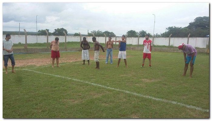 Pacientes do CAPS e funcionários participam de Partida de Futebol - Imagem 6