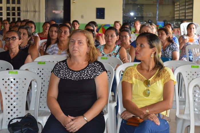 Formação aos Professores e coordenadores da rede municipal  - Imagem 13