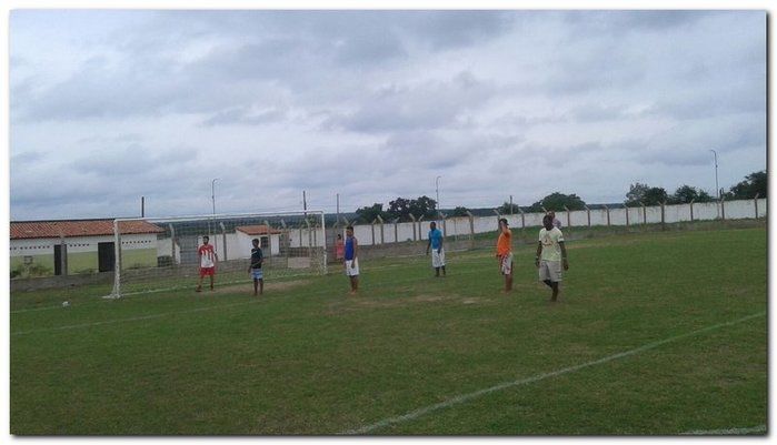 Pacientes do CAPS e funcionários participam de Partida de Futebol - Imagem 7
