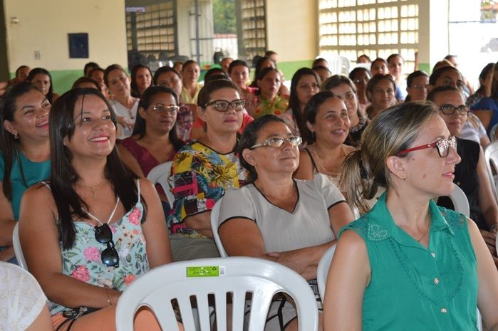 Formação aos Professores e coordenadores da rede municipal  - Imagem 6