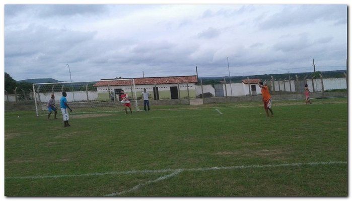 Pacientes do CAPS e funcionários participam de Partida de Futebol - Imagem 9