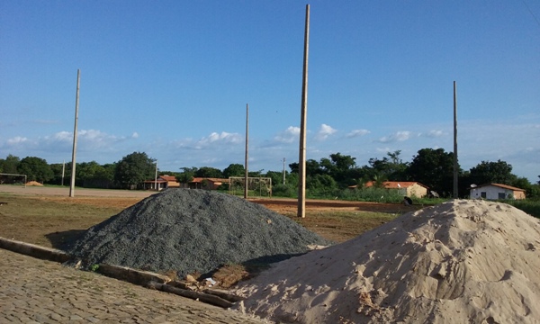 Prefeitura começou Obra da construção da Quadra de esportes - Imagem 1