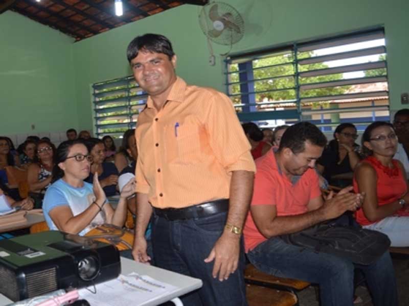 Secretaria Municipal de Educação inicia ano letivo