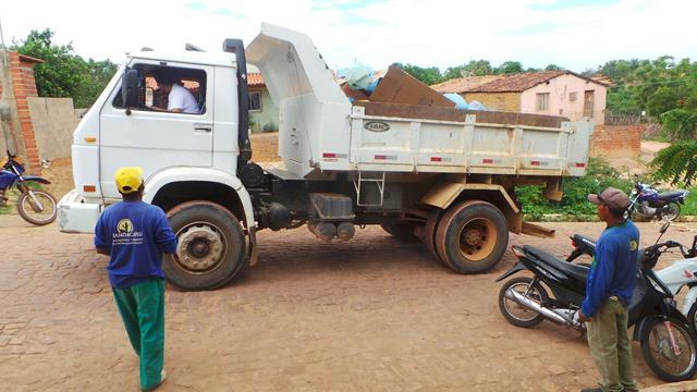 Saúde de Pimenteiras realiza faxina no bairro Vila Nova - Imagem 8