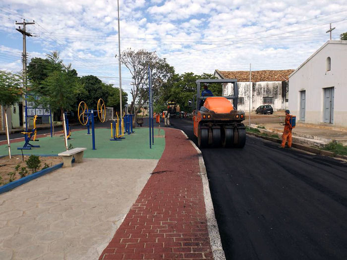 Ruas e avenidas de Oeiras recebem pavimentação asfáltica - Imagem 2