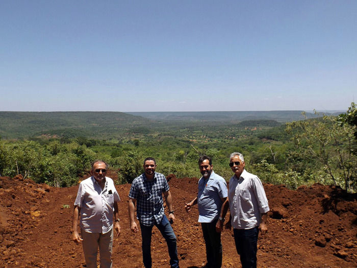 Povoado Chapada das Contendas recebe estrada e escola reformadas - Imagem 13