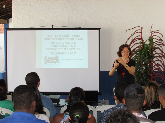 Secretaria Municipal de Assistência Social Realiza Capacitação - Imagem 79