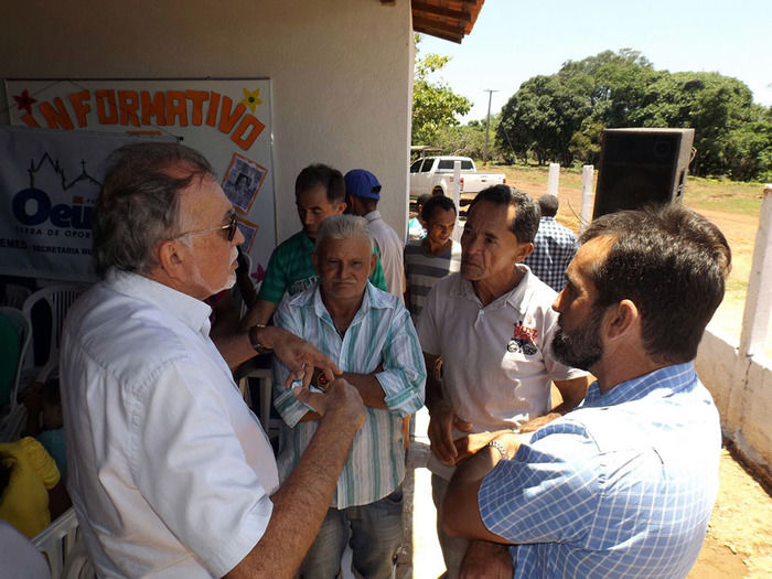 Povoado Chapada das Contendas recebe estrada e escola reformadas - Imagem 30