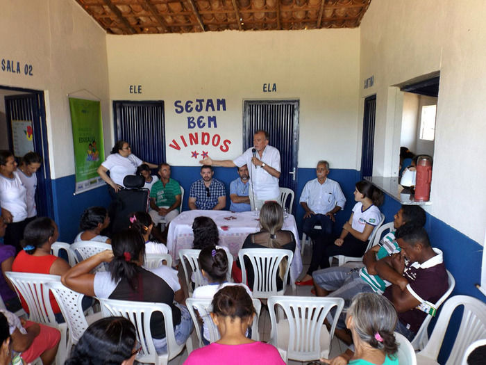 Povoado Chapada das Contendas recebe estrada e escola reformadas - Imagem 35