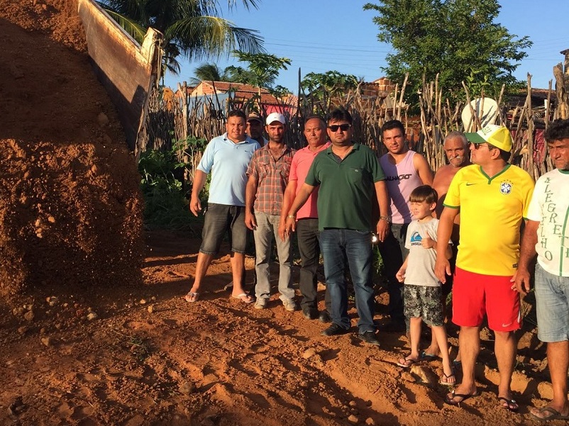 Prefeitura de Alegrete realiza reparos em ruas da cidade