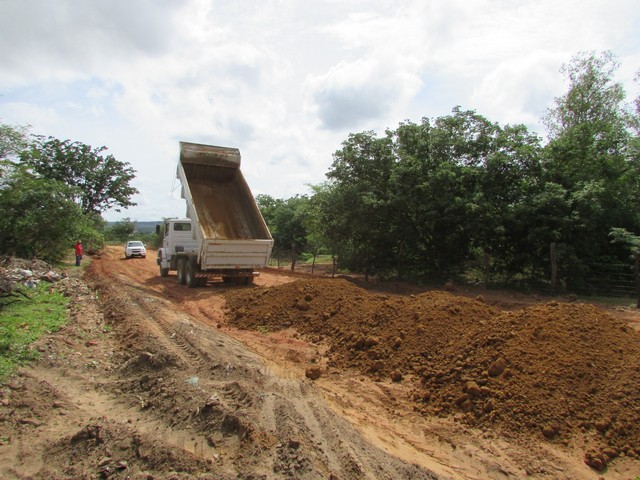Começou a Recuperação da Estrada do Jardim - Imagem 26