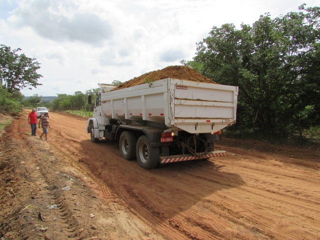 Começou a Recuperação da Estrada do Jardim - Imagem 14