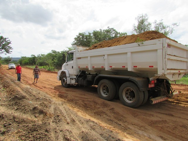 Começou a Recuperação da Estrada do Jardim - Imagem 15