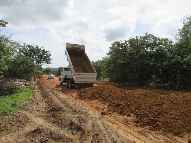 Começou a Recuperação da Estrada do Jardim - Imagem 25