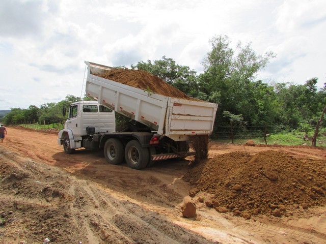 Começou a Recuperação da Estrada do Jardim - Imagem 21