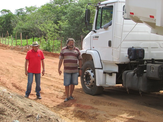 Começou a Recuperação da Estrada do Jardim - Imagem 18