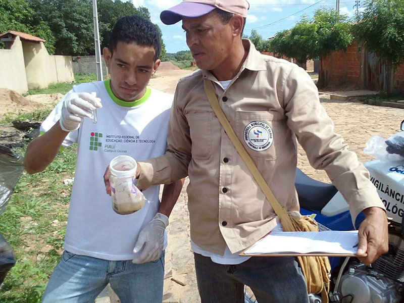 Prefeitura de Oeiras promove “Faxinaço” nos bairros Uberaba I e II