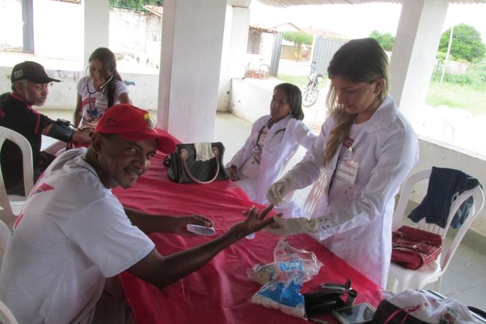 1ª Manhã de Ação Social organizada pela Assembléia de Deus - Imagem 11