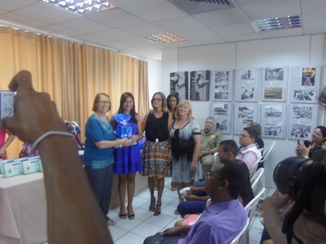 Escola Municipal Treze de Maio Recebe Premiação - Imagem 5