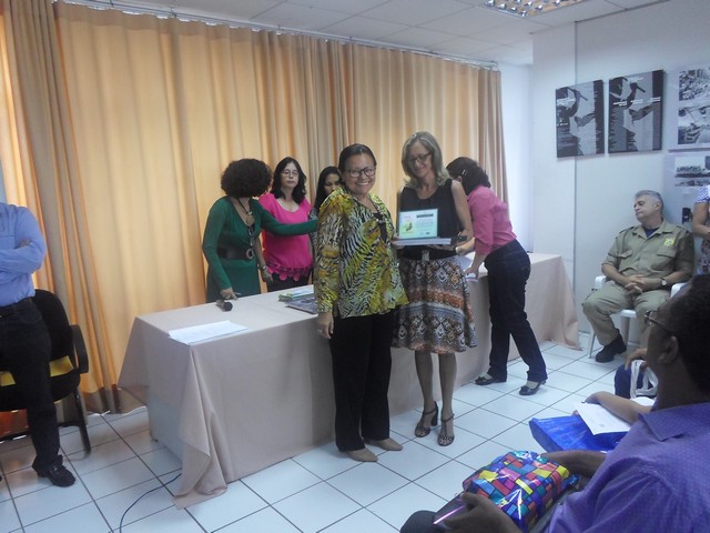 Escola Municipal Treze de Maio Recebe Premiação - Imagem 8