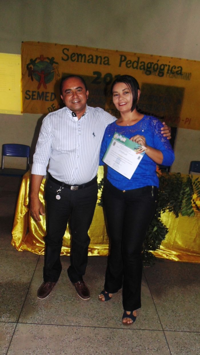 Professores recebem certificados de formação do PNAIC - Imagem 1