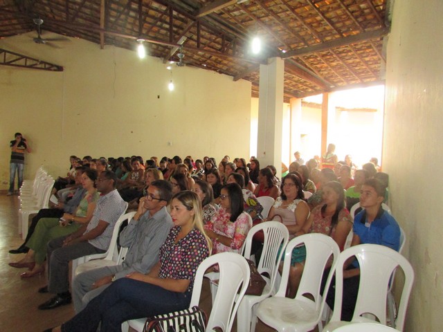 I Semana Pedagógica acontece em Ipiranga do Piauí - Imagem 12