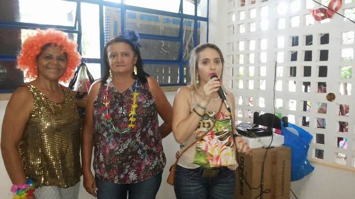 Clube da Melhor Idade de Oeiras realiza Baile do Havaí - Imagem 18