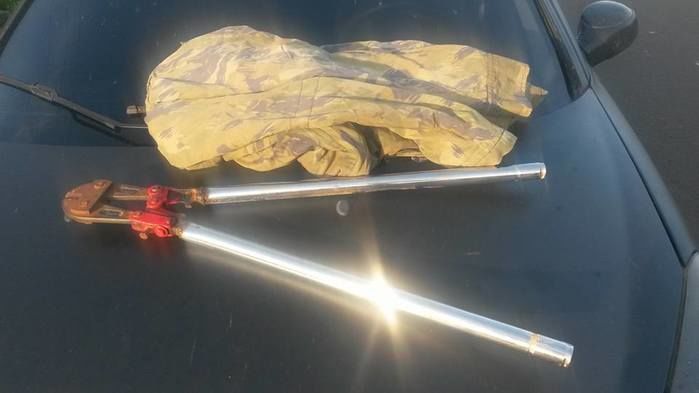 PM apreende veículo e evita furtos na região valenciana - Imagem 4