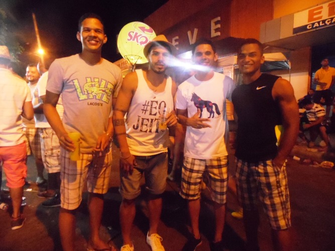 Veja fotos da segunda noite do carnaval em União - Imagem 18