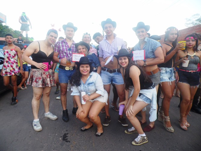 Os Gatões batem novo recorde e fazem desfile mais longo da história - Imagem 34