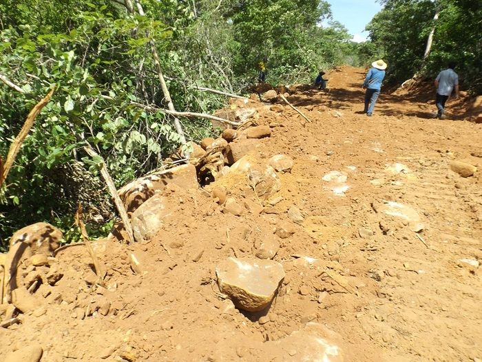 Mais estradas estão sendo recuperadas em Oeiras - Imagem 6
