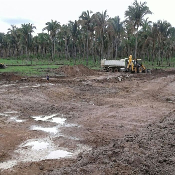 Açude construído pela prefeitura de Barras já esta cheio - Imagem 1