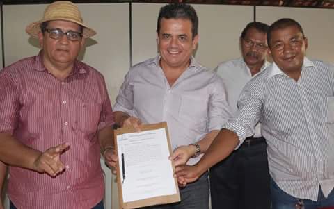 Prefeito José Resende busca acabar com o problema de falta de água - Imagem 2