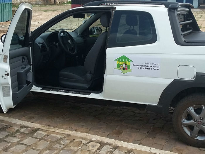 A Secretaria Municipal de Assistência Social adquiriu uma PICAP  - Imagem 5