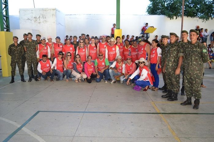 Prefeitura realiza grande mobilização contra o Aedes aegypti - Imagem 72