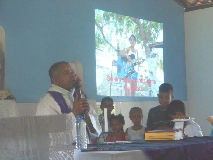 Missa em ação de graça por 01 de falecimento da Jovem Marta Gomes  - Imagem 11