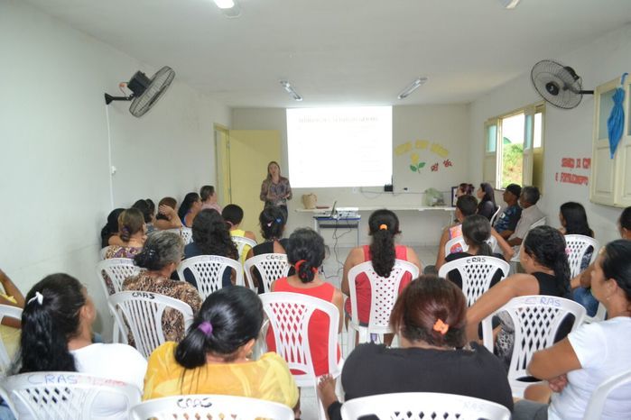 SME realiza reuniões de capacitação para servidores das escolas - Imagem 32