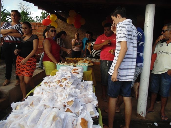 Secretário de finanças é surpreendido com um café da manhã - Imagem 17