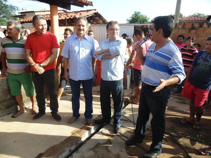 Secretário de finanças é surpreendido com um café da manhã - Imagem 110
