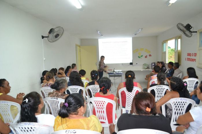 SME realiza reuniões de capacitação para servidores das escolas - Imagem 18