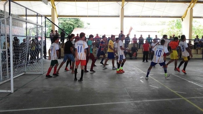 Prefeito José Resende inaugurou o ginásio coberto Luiz Mamede - Imagem 8