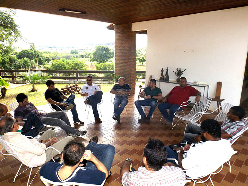 Reunião alinha estratégias para a próxima EXPOEIRAS