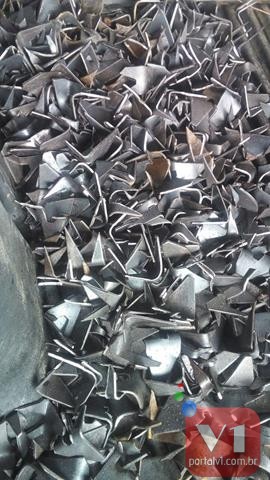 Banco do Brasil da Inhuma é dinamitado por assaltantes. Fotos - Imagem 4